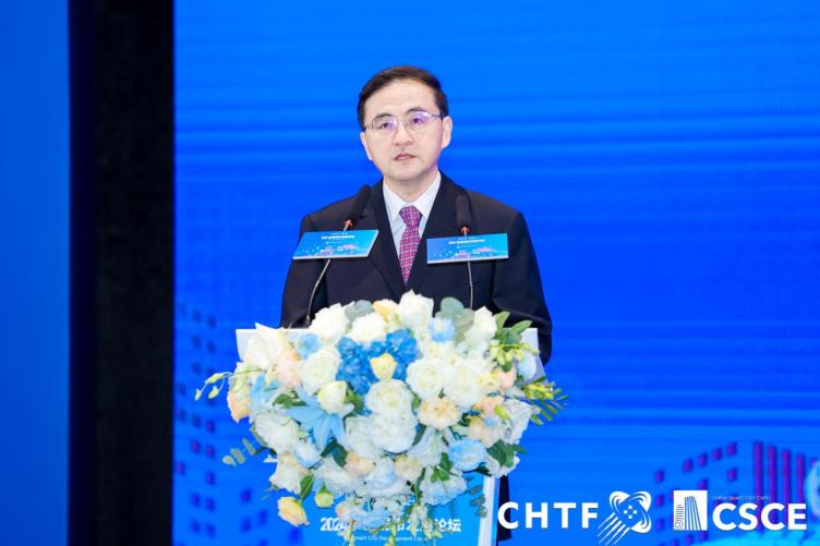 深圳市政府副秘書長、一級巡視員鄺兵
