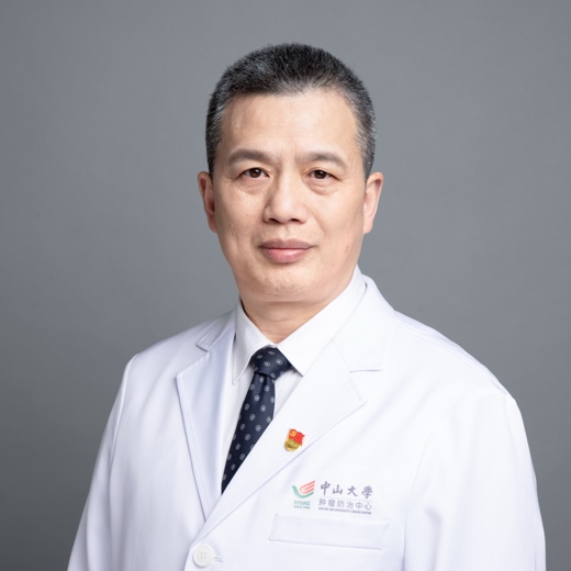 穿白色西裝的男人

描述已自動(dòng)生成