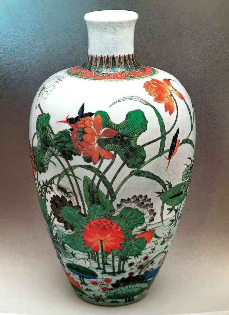 李盛春《荷塘鳥語》細頸梅瓶